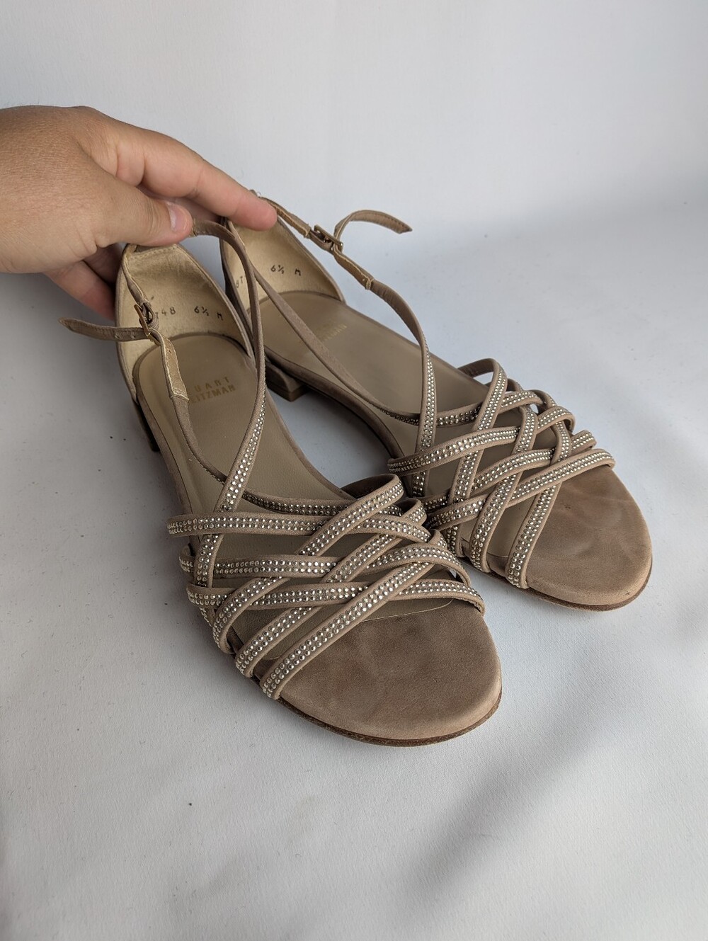STUART WEITZMAN Sandals Women Size 6.5 Beige With Silver Dots Leather